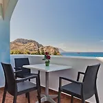 Appartamento Montemar &