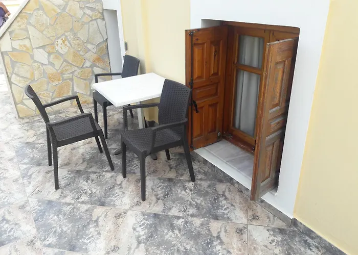 Montemar & * 阿尔卡萨