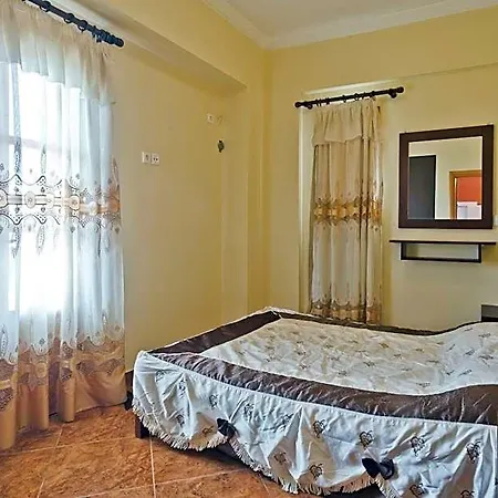 Апартаменты Montemar &